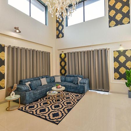 Eko Stay Gold - Gatsby Villa Лонавала Екстериор снимка