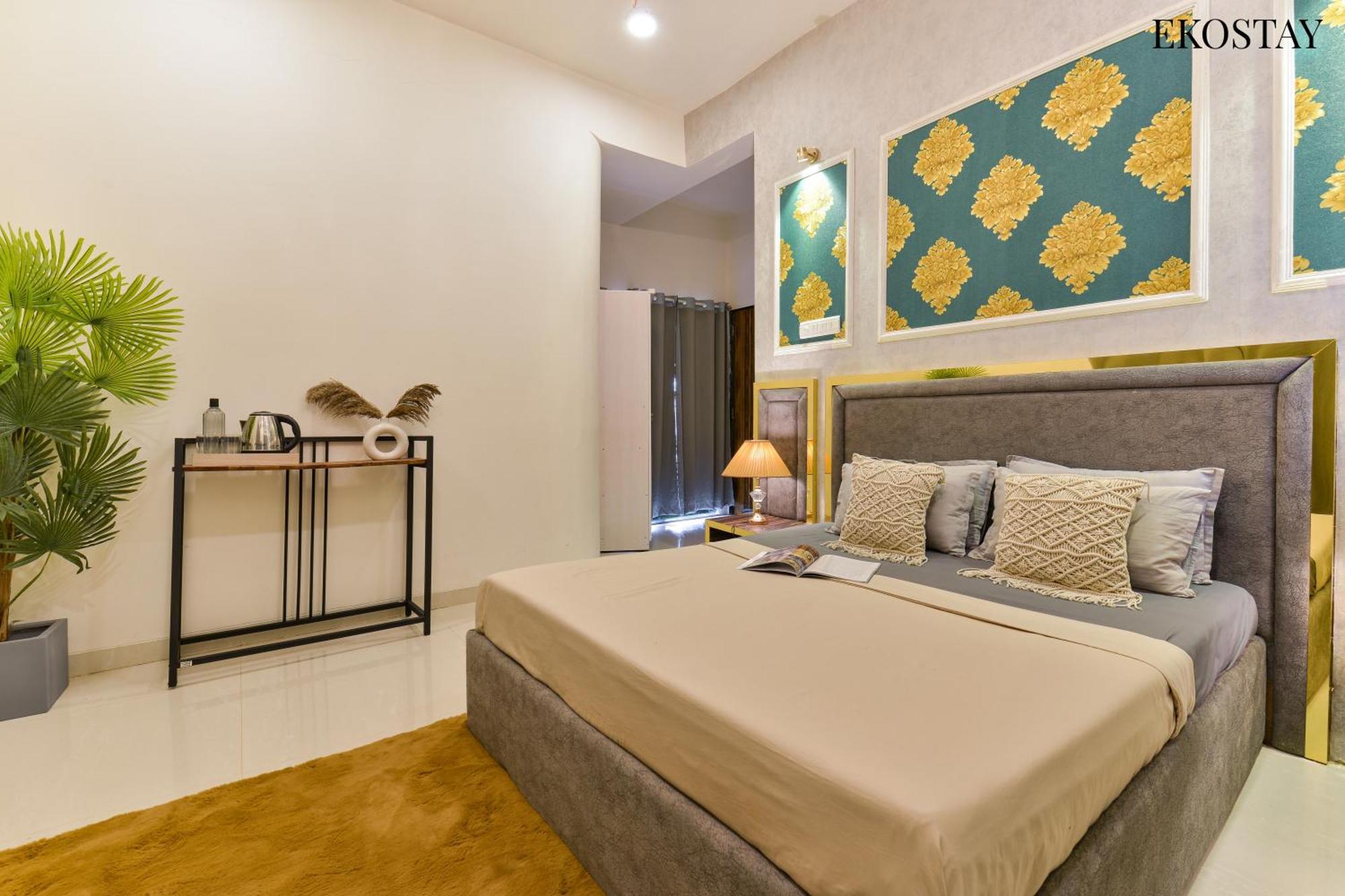Eko Stay Gold - Gatsby Villa Лонавала Екстериор снимка